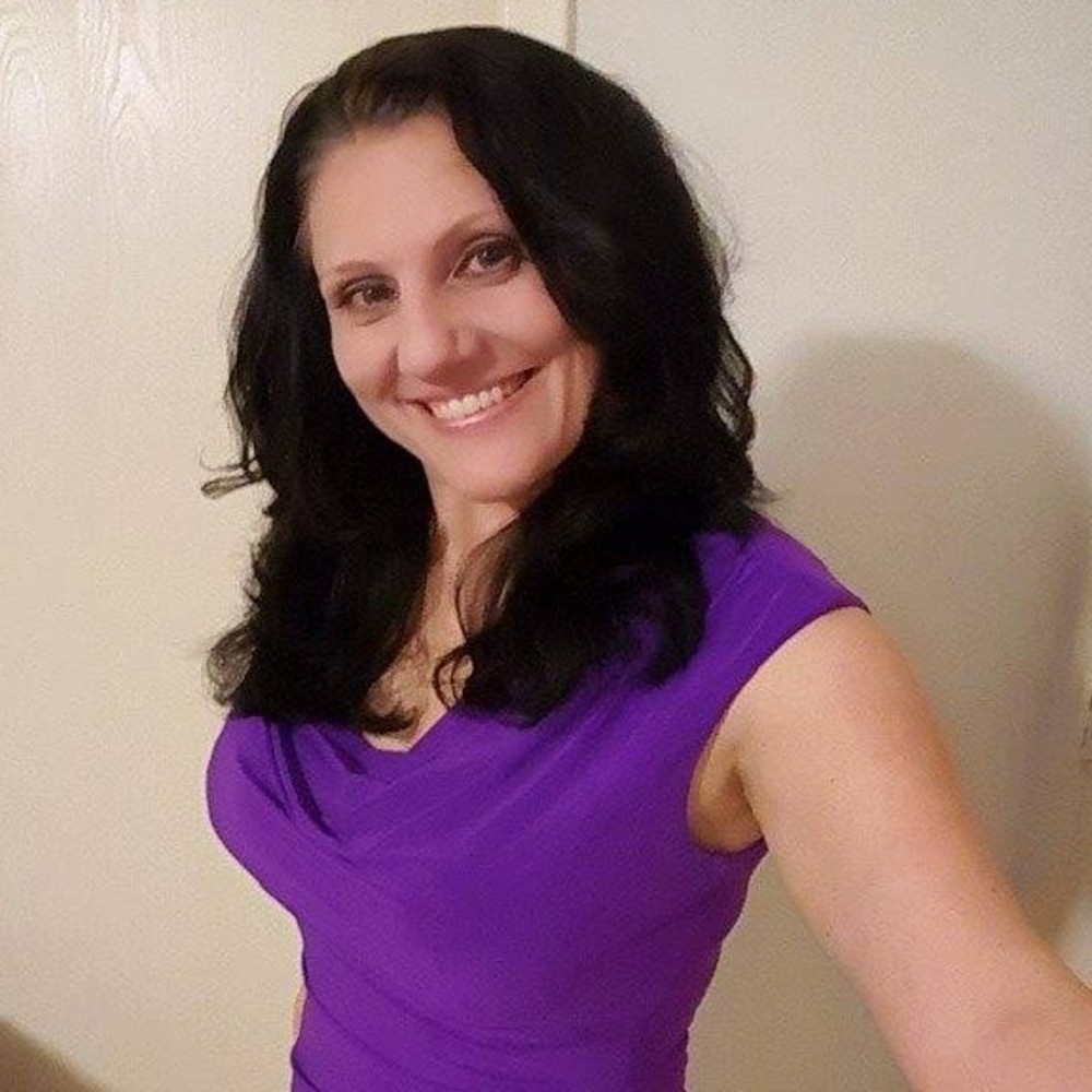 Meet your Posher, Denise